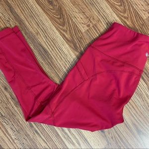 Yogalicious High Waist Yoga Capri Leggings with Side Pockets